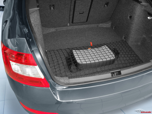 Siatka do bagażnika Skoda Octavia III liftback tylna